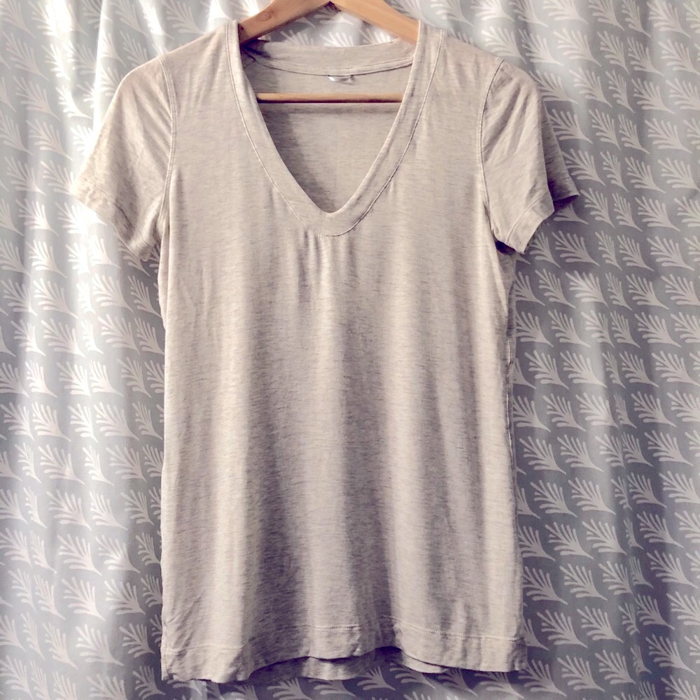 Kit and Ace T shirt